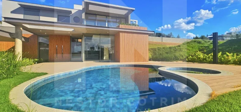 CASA COM QUADRA DE AREIA NO CONDOMÍNIO CAMPOS DE SANTO ANTÔNIO 2, EM ITU SP