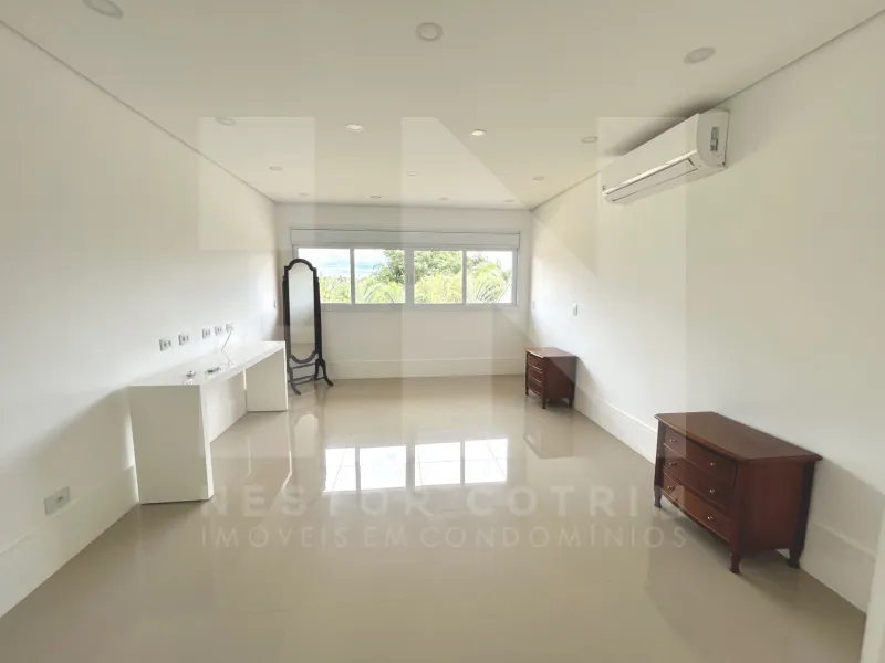 CASA EM EXCELENTE TERRENO À VENDA NO CONDOMÍNIO TERRAS DE SÃO JOSÉ 1, EM ITU SP