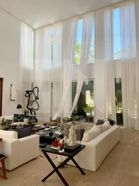 CASA À VENDA À BEIRA DO CAMPO DE GOLFE NO CONDOMÍNIO TERRAS DE SÃO JOSÉ , EM ITU SP