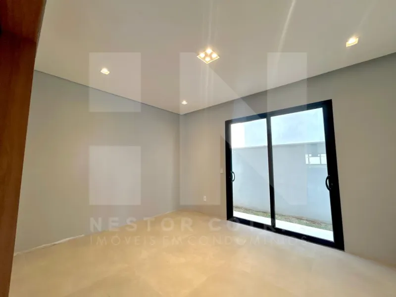 CASA IMPONENTE NO CONDOMÍNIO CAMPOS DE SANTO ANTÔNIO 2, EM ITU SP