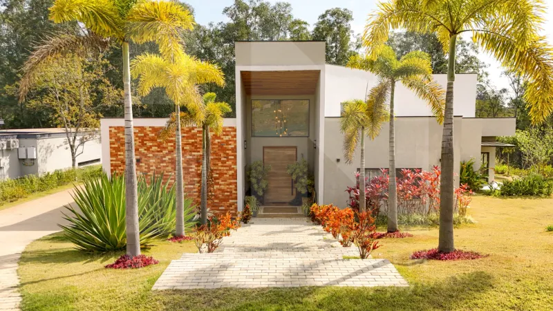 CASA CERCADA POR VERDE À VENDA NO CONDOMÍNIO TERRAS DE SÃO JOSÉ 2, EM ITU SP