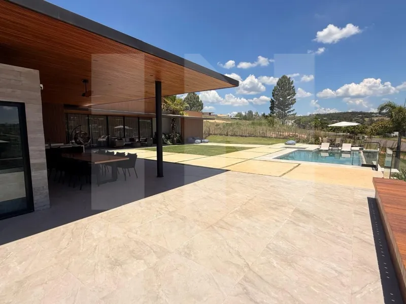 CASA CONTEMPORÂNEA Á VENDA NO CONDOMÍNIO TERRAS DE SÃO JOSÉ 2, EM ITU SP