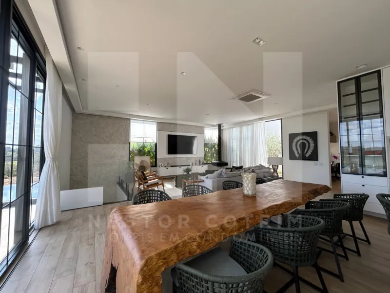 CASA MODERNA À VENDA NO CONDOMÍNIO VILLAS DO GOLFE, EM ITU SP