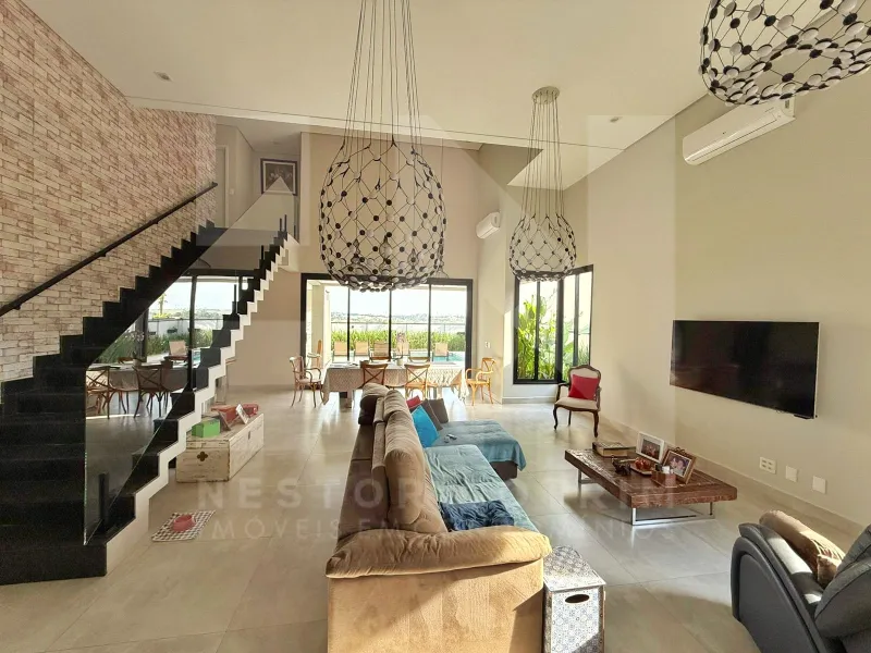 EXCELENTE CASA À VENDA NO CONDOMÍNIO VILLAS DO GOLFE, EM ITU SP
